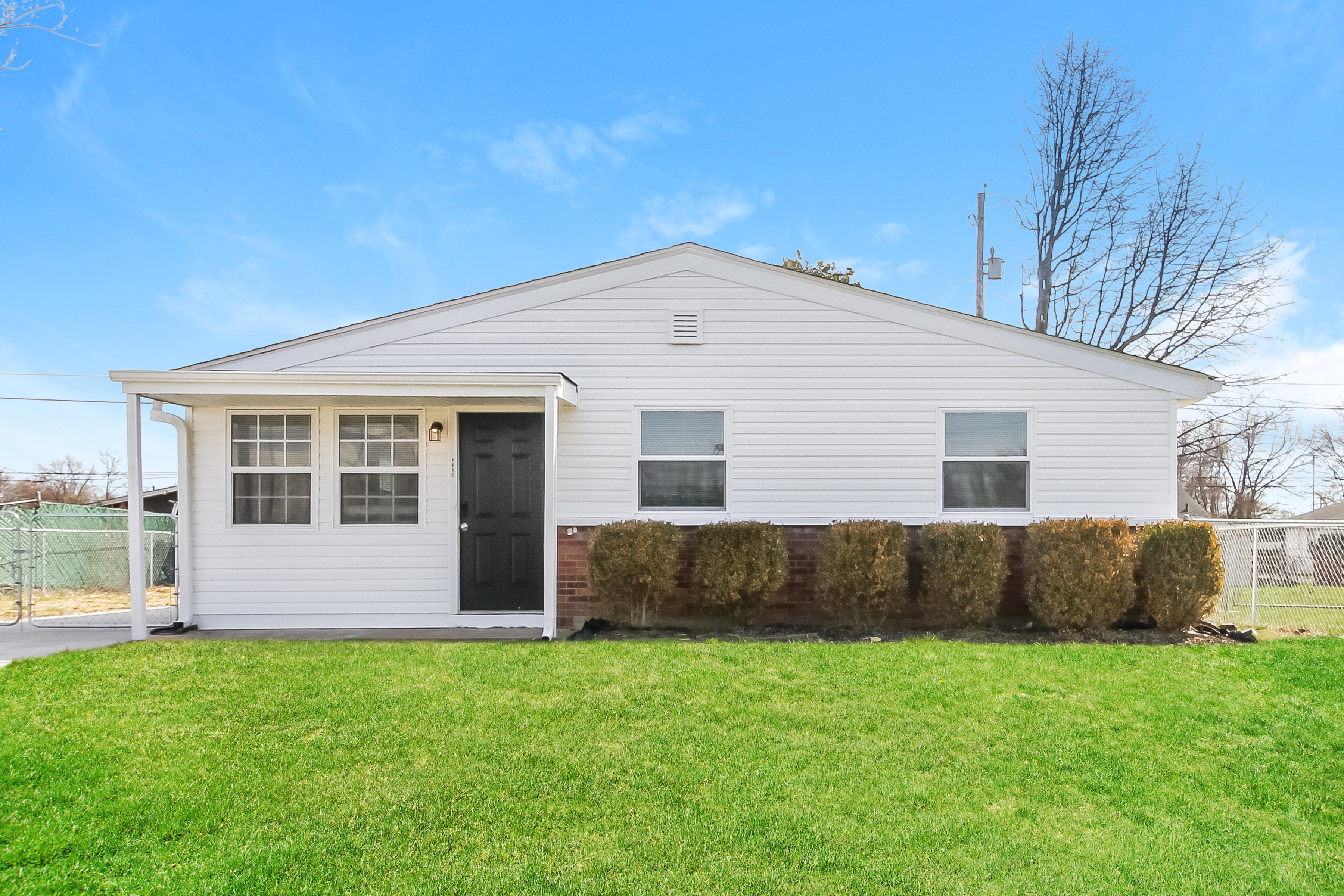 4410 E Indian Trail Louisville, KY 40213